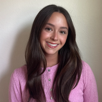 Juliane Kwong headshot